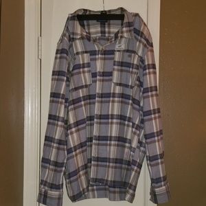 Vans Long Sleeved Plaid Button Up Flannel
